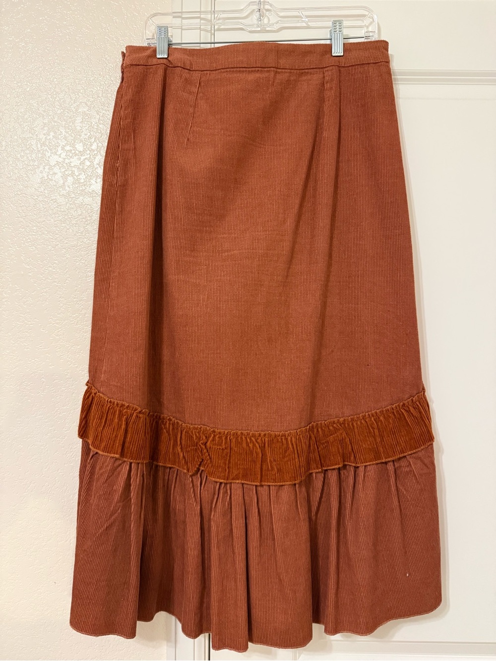 Listicle Rust Ruffle High-Low Skirt - Picture 7 of 8